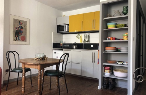 Capucins - Victoire Apartment | Relax at Le Cocon Bordelais with Spa and Child-Friendly Amenities