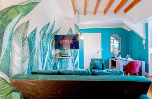 Evreux Apartment | Discover Le Cocon de la Cathédrale: Family-Friendly Escape