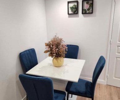 Duvy Apartment | Discover Le Cocon: Family-Friendly Stay with Great Reviews