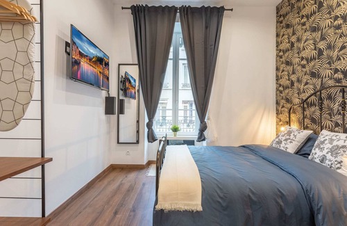 Vaise Condo | Relaxing Retreat at Le Cocon Lita-palace with Spa & Breakfast
