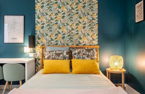 Jean Moulin - Marius Berliet Condo | Relax in Comfort at Le Cocon: Spa & Child-Friendly Amenities
