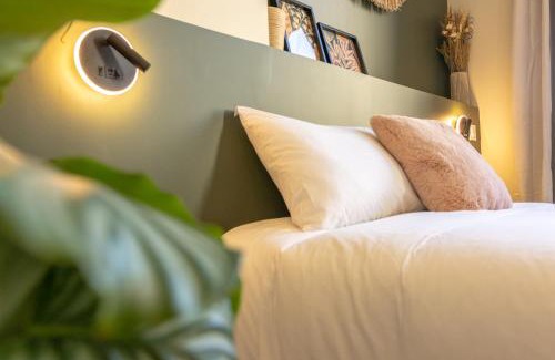 Montelimar Apartment | Tranquil Le cocon Urban Jungle: Guest Rated 9.8, Family Friendly
