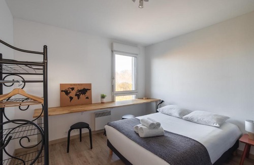 Cleunay Apartment | Family-Friendly Le Cocon Voltaire with Parking & High Rating