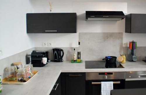 Angouleme Apartment | Relax at Le coeur d'Angoulême: Family-Friendly Retreat