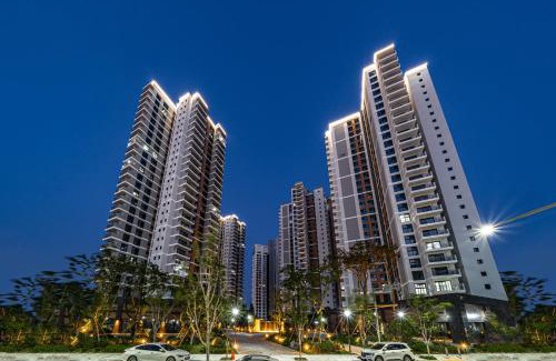 Busan Apartment | Experience Comfort at Le Collective Busan Lotteworld