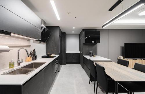 Busan Apartment | Experience Comfort at Le Collective Busan Lotteworld