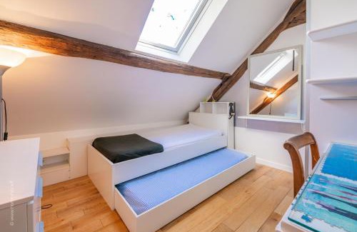 Montgeroult Villa | Enchanting Le Colombier with Oceanfront Pool and Views