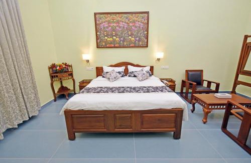 White Town Hotel | Discover Family-Friendly Comfort at Le Colonial Suites
