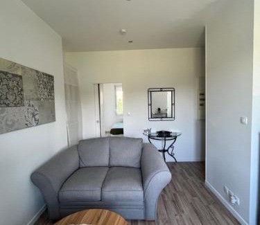 Les Capucins-Saint-Germain Apartment | Le Compiègnois