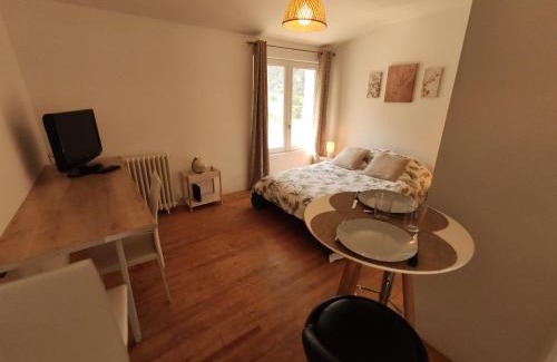 Foix Apartment | Child-Friendly Retreat at Le Comte Fébus - 8.5/10 Rated