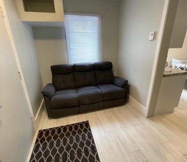 Rouyn-Noranda Apartment | Welcoming Le Convivial: Family-Friendly with Breakfast Included