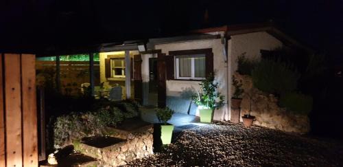 Dormans House | Pet-Friendly Retreat with Ocean Views at Le Coq de Champagne