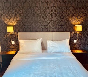 Blangy-le-Chateau Hotel | Pet-Friendly Retreat at Le Coq Hardi with Great Ratings