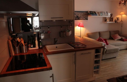 Le Corbier Apartment | Guest Rated 9.8: Le Corbier 2-Bedroom Apartment Retreat