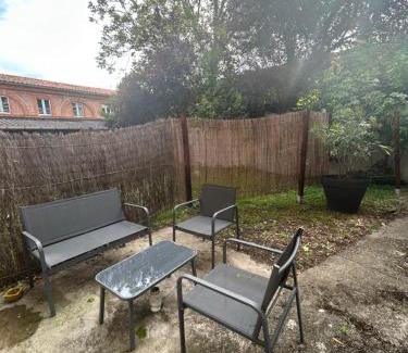 Grisolles Apartment | Cozy Balat Biel with Garden & Family-Friendly Amenities