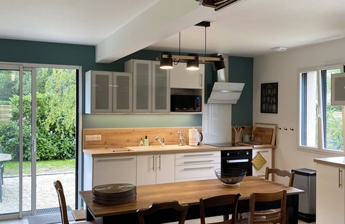 Arbonne-la-Foret House | Relax at Le Cosy Corner - Family-Friendly Gîte with Spa