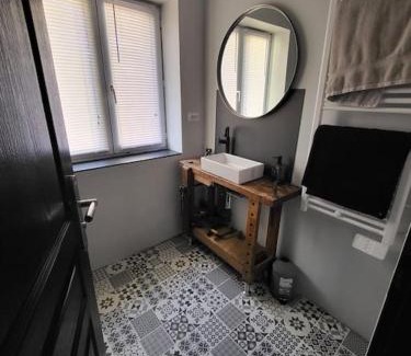 Yvre-l'Eveque House | Guest Rated 9/10: Family-Friendly Le Cosy de la Fanière