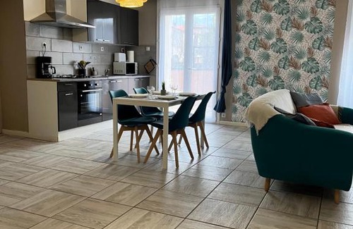 Prades Apartment | Experience Le cosy: Central City Retreat for Families