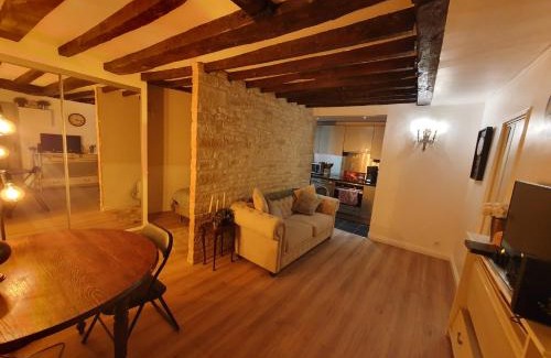 Chaville Apartment | Convenient Stay Between Paris and Versailles with Free Parking