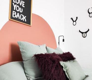 Aix-en-Provence Apartment | Experience Comfort and Design at Le Cosy Valcros