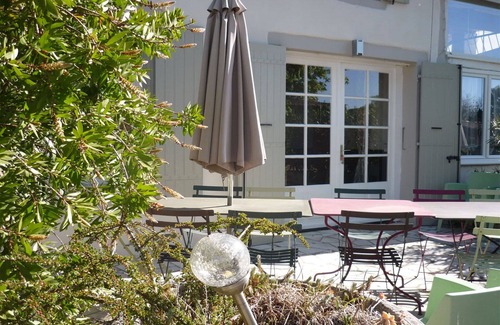 Saint-Romain-de-Benet House | Le cottage - family gîte for 9 between countryside and ocean