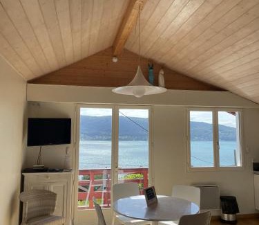 Veyrier-du-Lac Ski Chalet | Scenic Le Cottage de Veyrier with Lake Views & Family-Friendly Amenities