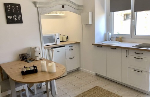 Vezins House | Relax at Le Couvent des Cordelières with Spa & Jacuzzi