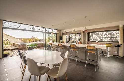 Centre Historique Apartment | Elegant Penthouse at Le Couvent des Ursulines with Pool