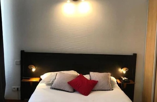Le Creusot Hotel | Discover Le Creusot Hôtel: Family-Friendly with Spa & Dining