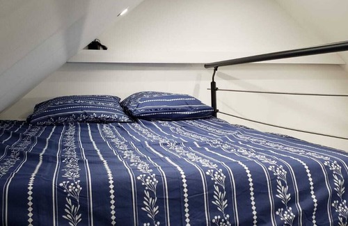 Lens Apartment | Discover Le Cristal Doré: Family-Friendly Comfort Awaits