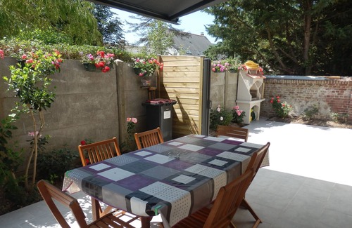 Le Crotoy Cottage | Beachside Bliss at La Rose des Sables - Guest Rated 9.2/10