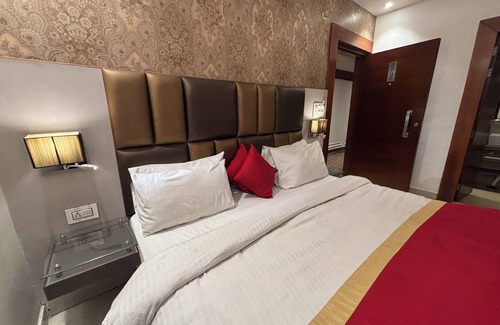Bareilly Hotel | Discover Comfort at Le Cypress - Bareilly with Breakfast