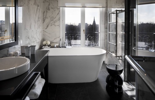 Champs-Elysees Hotel | Rejuvenate at Le Damantin Hôtel & Spa - 5-Star Retreat