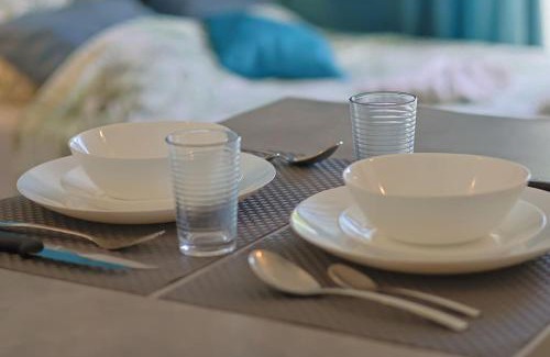 Le Marin Apartment | Seaside Comfort at Le Dauphin with Parking & AC