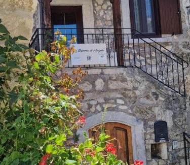 Sant'Eufemia a Maiella Bed & Breakfast | Discover Le Dimore di Angelo: Family-Friendly Retreat