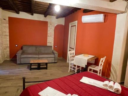 Castel Ritaldi House | Guest Favorite: Le Dimore dei Ritaldi with Pool & Breakfast