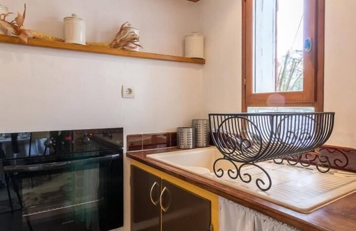 Entremont-le-Vieux House | Discover LE Domaine DE Menie: Pet-Friendly Retreat!