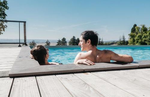 Balbins House | Elegant Stay at Le Domaine de Dony - 4-Star Oceanfront Escape