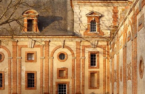 Saint-Martin-en-Biere Apartment | Experience History at Le Domaine de Fleury - Rated 9.1/10