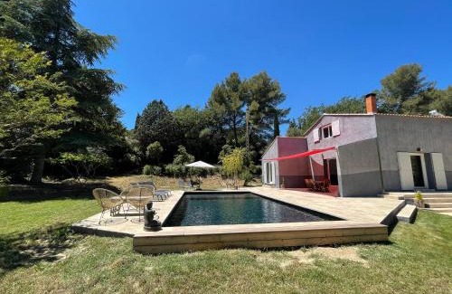 Le Beausset Villa | Unforgettable Stays at Le Domaine de Jaïna with Ocean Views