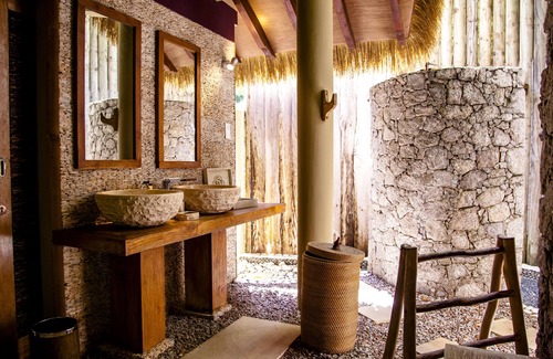 La Passe Resort | Experience Elegance at Le Domaine de L'Orangeraie Hotel