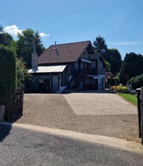 Laveline-du-Houx Ski Chalet | Explore Le Chalet de la REPANDISE: Oceanfront Retreat