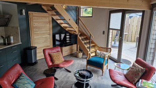 Laveline-du-Houx Ski Chalet | Explore Le Chalet de la REPANDISE: Oceanfront Retreat