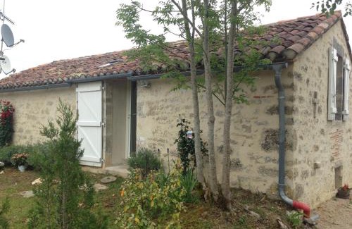 Cahors House | Experience Oceanfront Bliss at Le Domaine des Ramonets