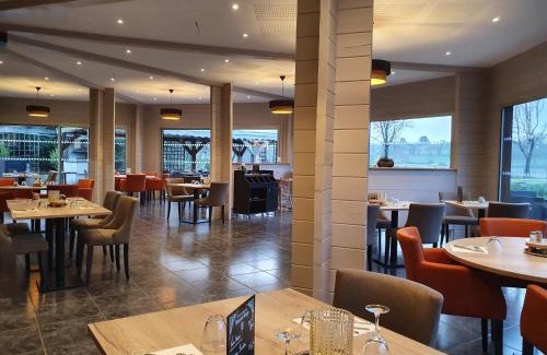 Carentoir Other | Discover Le Domaine du Cerf Blanc: Top-Rated Getaway