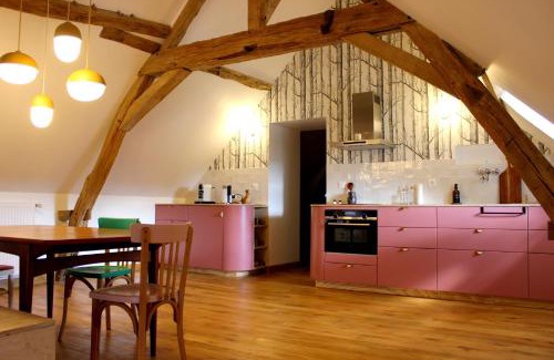 Varennes-les-Narcy Bed & Breakfast | Unforgettable Stay at Le Domaine du Château with Pools & Views