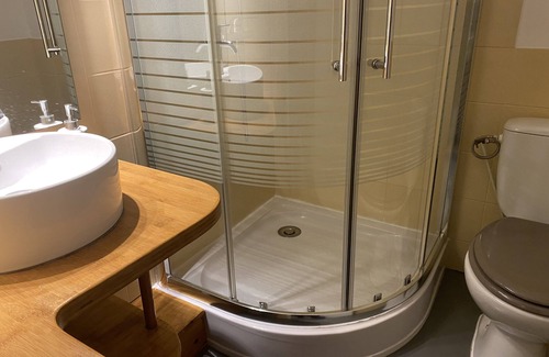Gramat House | Top-Rated Stay at Le Domaine du Gravier with Pool & Dining