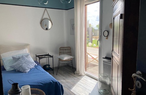 Le Menil-Brout Villa | Enjoy Family Comfort at Le Domaine du Ménil with Hot Tub