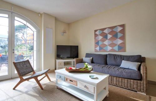 Ajaccio Apartment | Beautiful Le Domaine Saint François with Ocean View & Pool