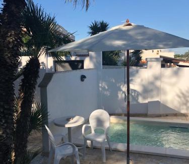 Taranto House | Indulge at Le Due Pigne: 4-Star Oceanfront Oasis
